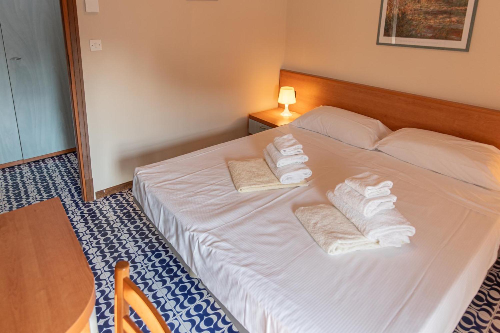 Prestige Garda Home - Ai Cappuccini Peschiera del Garda Eksteriør bilde