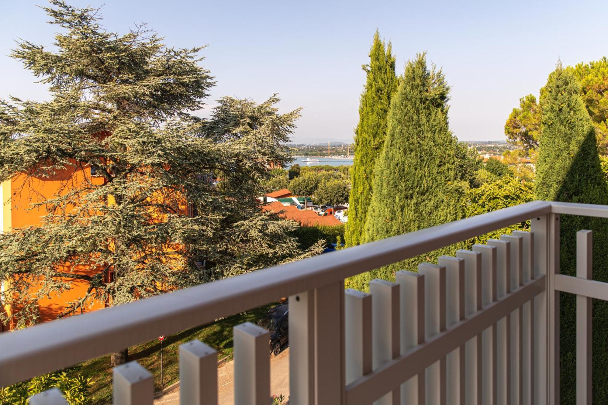 Prestige Garda Home - Ai Cappuccini Peschiera del Garda Eksteriør bilde