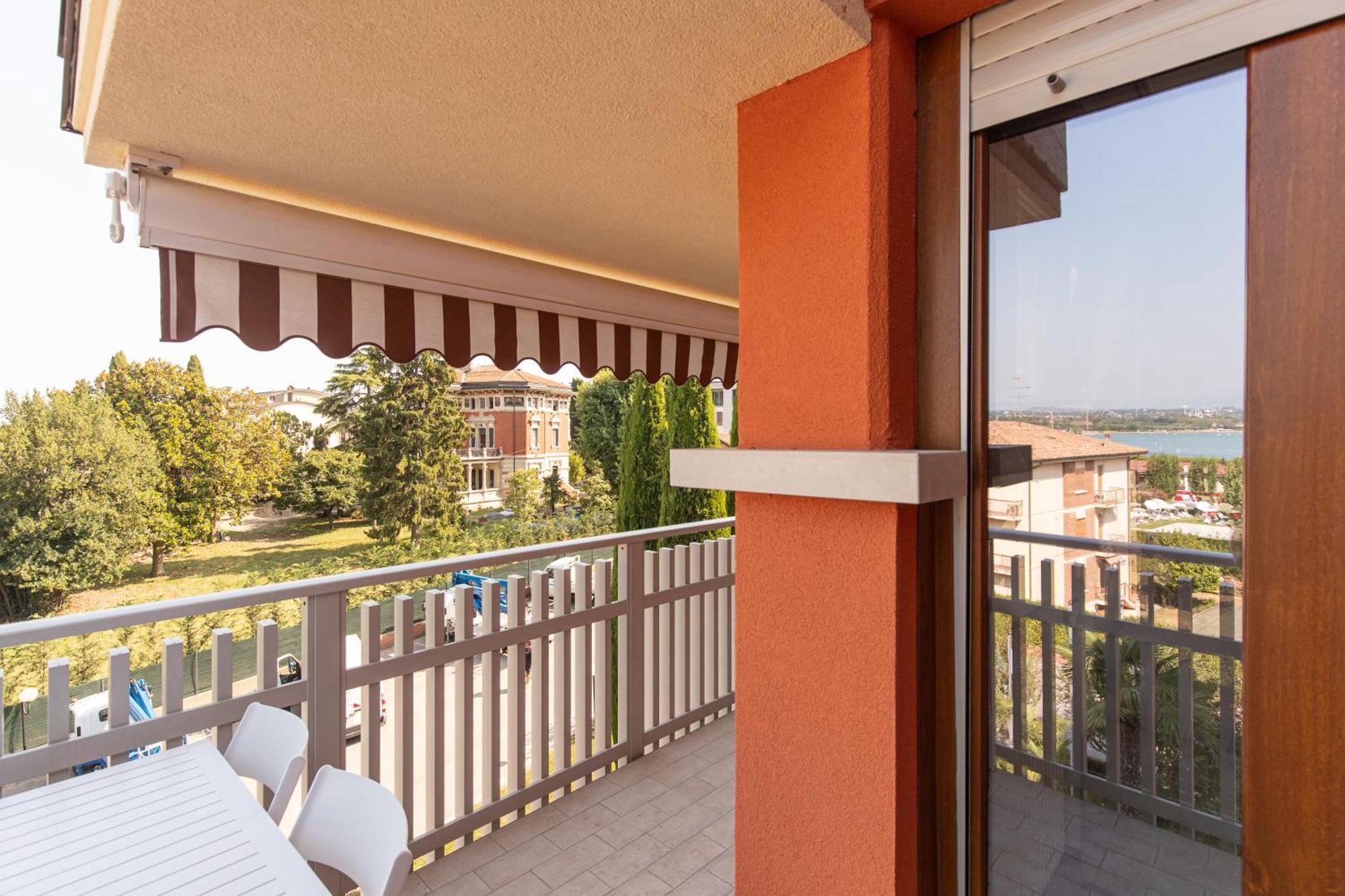 Prestige Garda Home - Ai Cappuccini Peschiera del Garda Eksteriør bilde