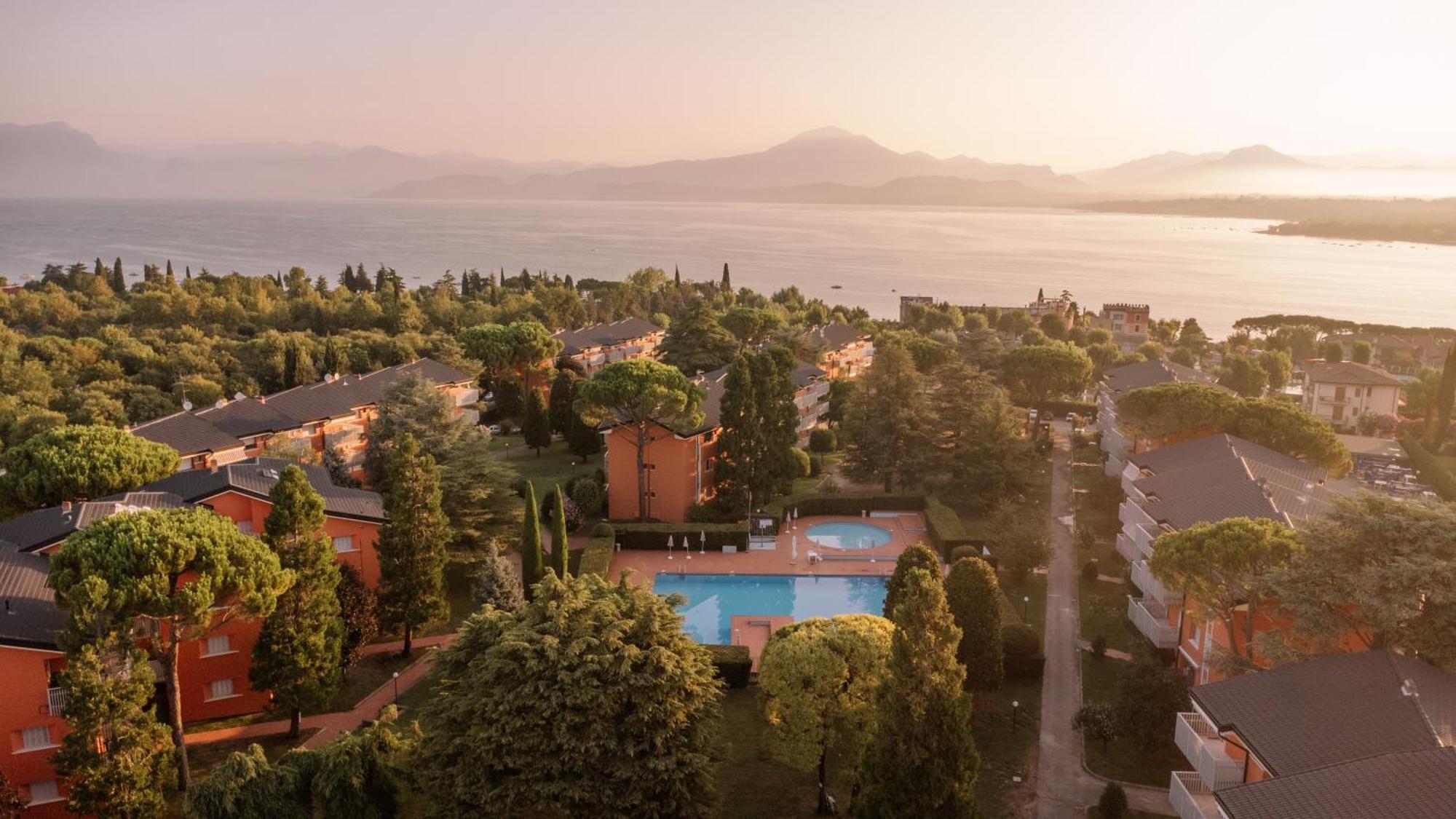 Prestige Garda Home - Ai Cappuccini Peschiera del Garda Eksteriør bilde
